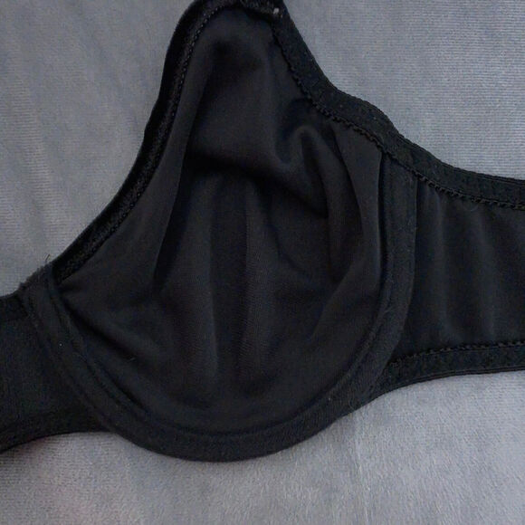 Vintage Warner’s Velvet Beware Bra 34B Black Velvet 2524 Unlined Underwire - Picture 8 of 8